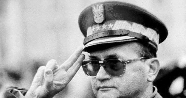 Generał Wojciech Jaruzelski obwieścił wprowadzenie stanu wojennego /AFP