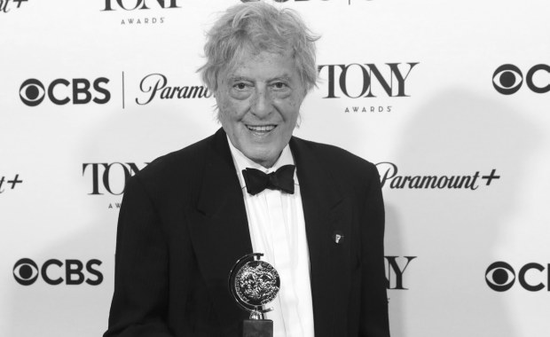 Geniusz słowa, który nie używał komputera. Nie żyje scenarzysta "Zakochanego Szekspira"