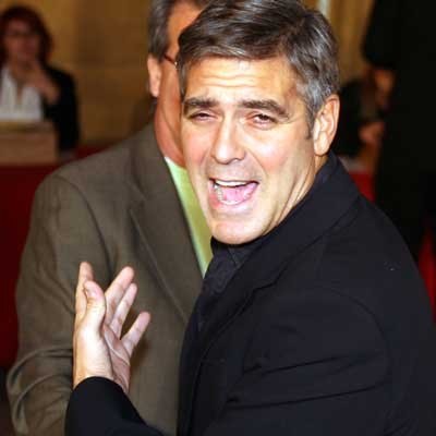 George Clooney: Też umiem tańczyć i śpiewać. /AFP