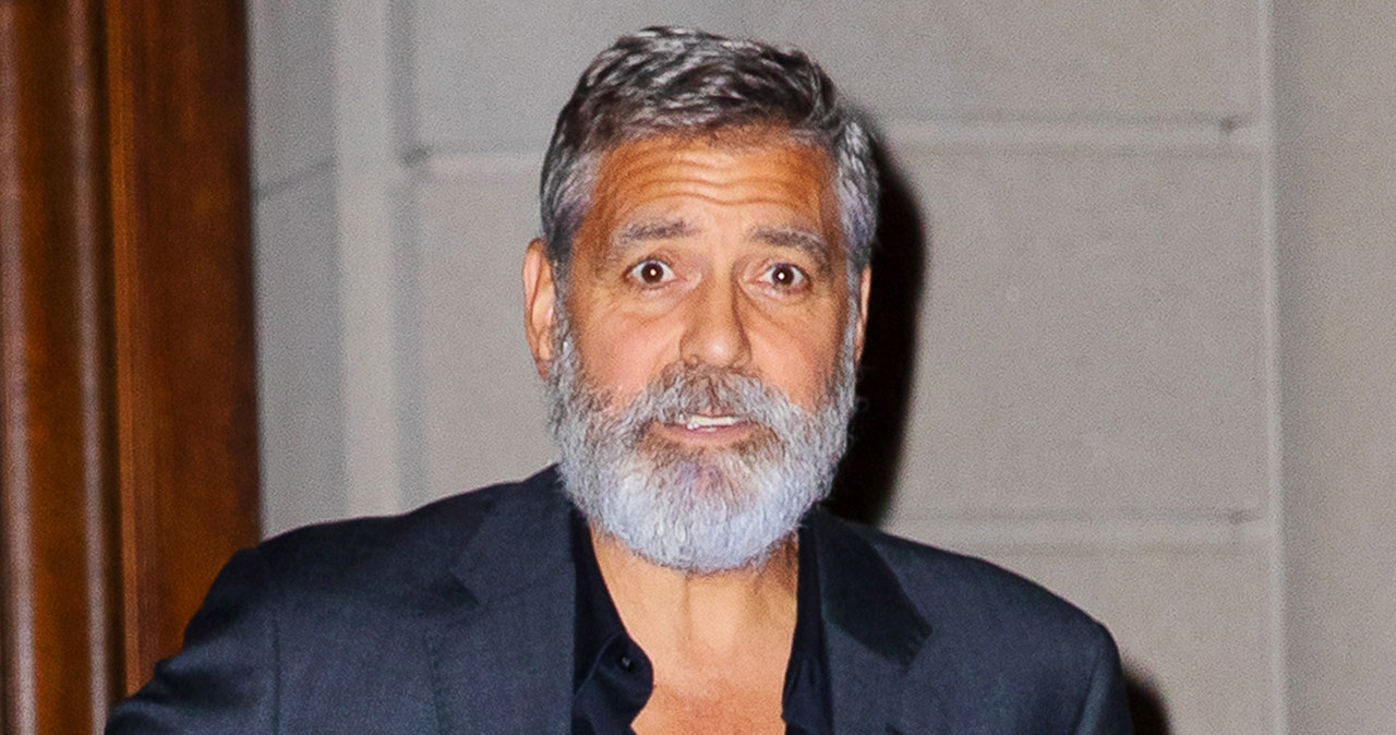 George Clooney zapuścił brodę specjalnie specjalnie do roli w "Niebie o północy" /Jackson Lee/GC Images /Getty Images