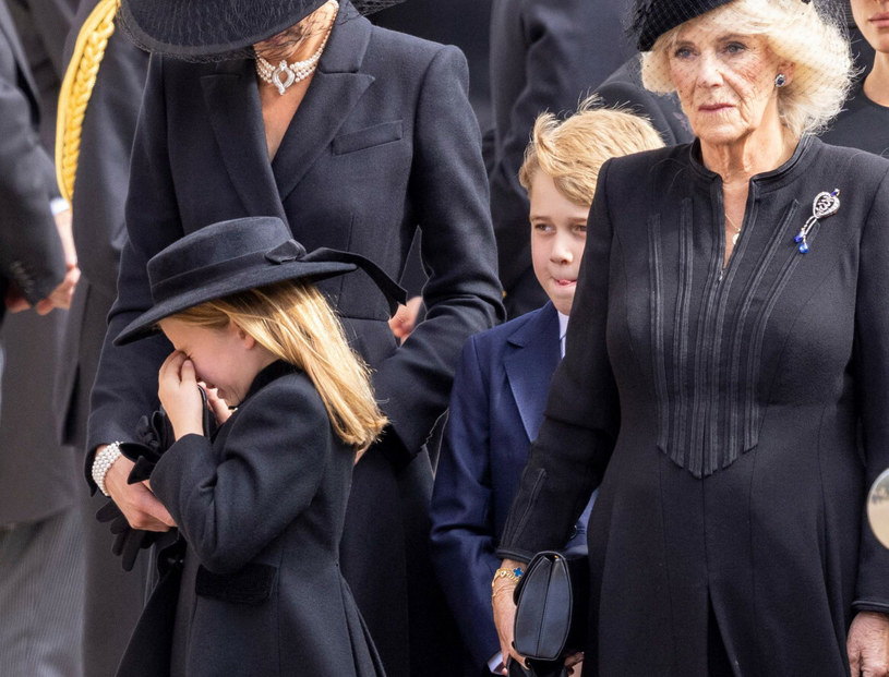 George i Charlotte na pogrzebie Elżbiety II /East News