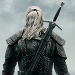 Geralt z mieczem na nowych zdjęciach z serialu Wiedźmin