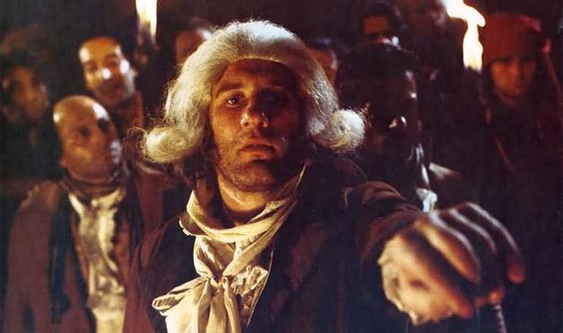 Gerard Depardieu jako tytułowy Danton w filmie Andrzeja Wajdy /materiały prasowe