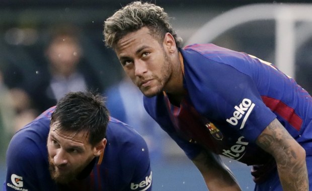 Gerard Pique na Twitterze i Instagramie: Neymar zostaje