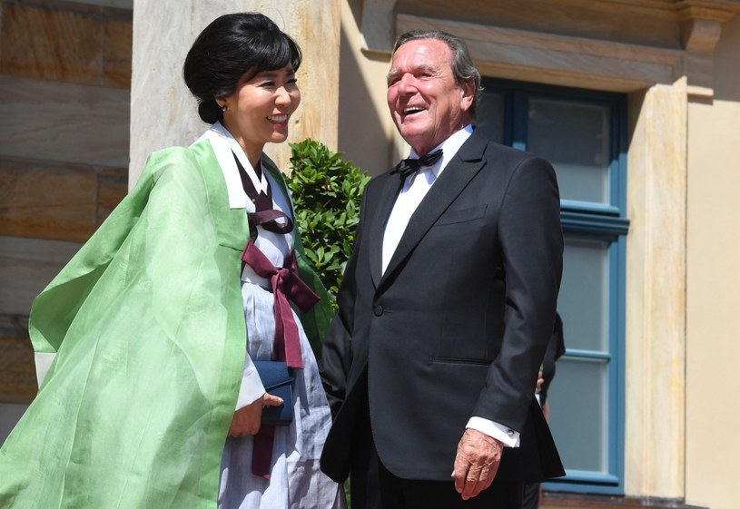 Gerhard Schroeder, Kim Soo-jeon / Christoph Stach / AFP