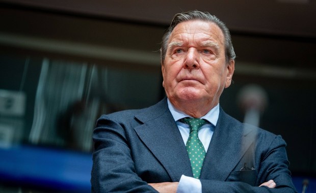 Gerhard Schroeder odchodzi z rady nadzorczej Rosnieftu