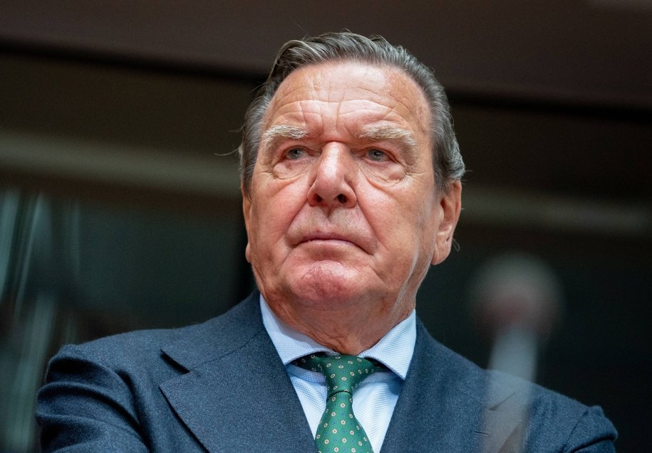 Gerhard Schroeder przed spotkaniem zarządu spółki Nord Stream 2 w 2020 roku /Kay Nietfeld  /PAP