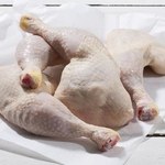 Germanwatch: Zarazki odporne na antybiotyki w co drugim kurczaku