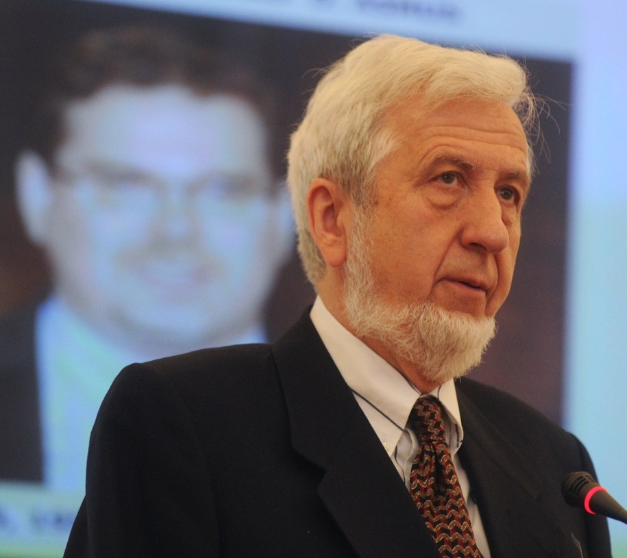 Geza Jeszenszky, były minister spraw zagranicznych Węgier /PAP/CTK/VIt Simanek /PAP