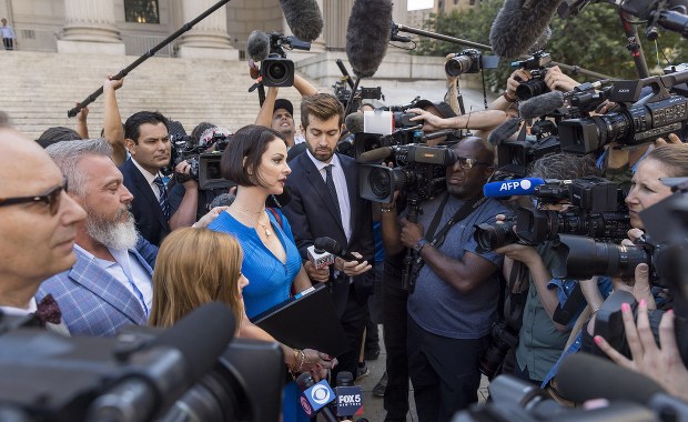 Ghislaine Maxwell skazana. Pomagała Epsteinowi w wykorzystywaniu seksualnym nieletnich