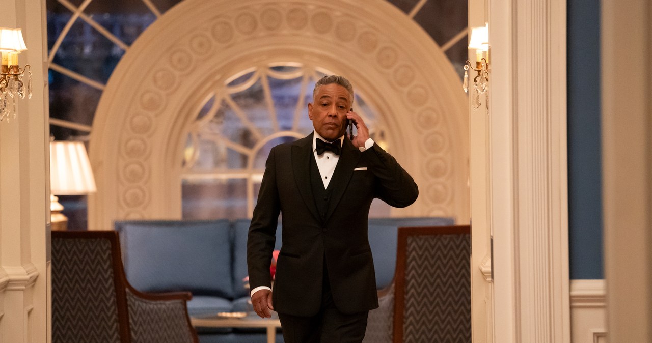 Giancarlo Esposito w serialu "Rezydencja" /JESSICA BROOKS/NETFLIX /Netflix