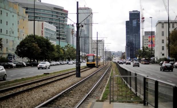 Gigantyczna dziura w budżecie stolicy. Warszawa musi ciąć wydatki