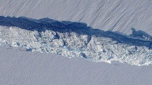Gigantyczna góra lodowa może się wkrótce oddzielić od Antarktydy