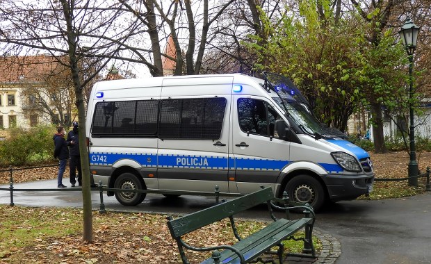 ​Gigantyczna kara dla policji za ujawnienie danych kobiety po aborcji