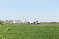 Gigantyczne ćwiczenia na lotnisku w Radomiu
