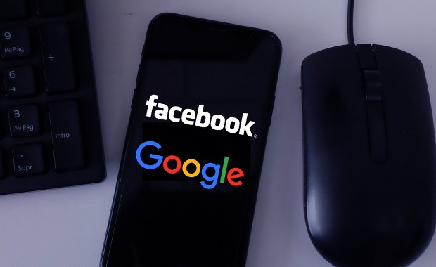 Gigantyczne kary dla Facebooka i Google’a we Francji za tzw. „ciasteczka”