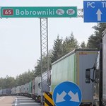Gigantyczne kolejki ciężarówek w Koroszczynie i przed Bobrownikami