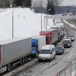 Gigantyczne kolejki na granicy z Białorusią. Kierowcy czekają ponad 30 godzin