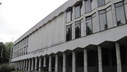 Gigantyczne problemy finansowe uniwersytetu