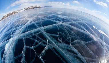 Gigantyczne wirusy atakują mikroskopijne glony w arktycznym jeziorze episzelfowym