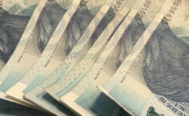 Gigantyczne zaległości w wypłacie pensji pracownikom. Kontrole PIP