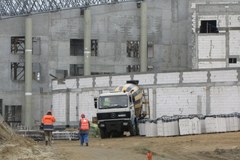 Gigantyczny dźwig pracuje w Szczecinie