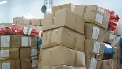 Gigantyczny przemyt papierosów. Ujawniono ponad 135 tys. paczek papierosów