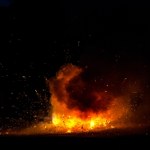 Gigantyczny słup ognia na Krymie. Atak dronów na terminal ropy