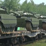 Gigantyczny transport nowiutkich czołgów do Ukrainy