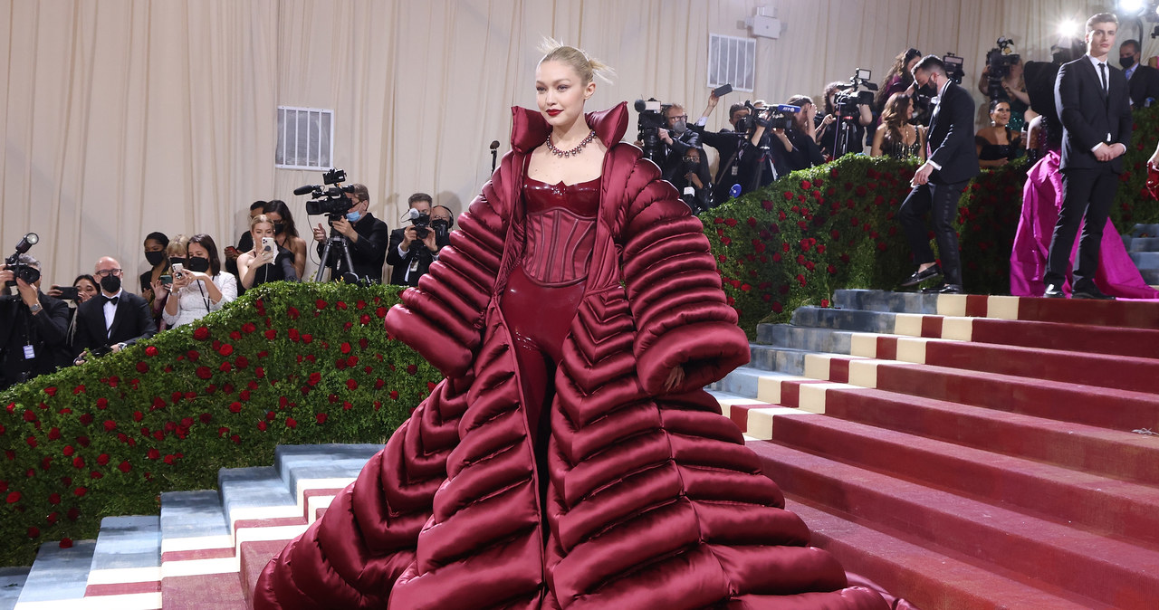 Gigi Hadid na Met Gala 2022 /Taylor Hill /Getty Images