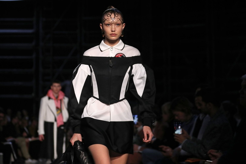 Gigi Hadid Zaszalała Z Fryzurą Kobieta W Interiapl