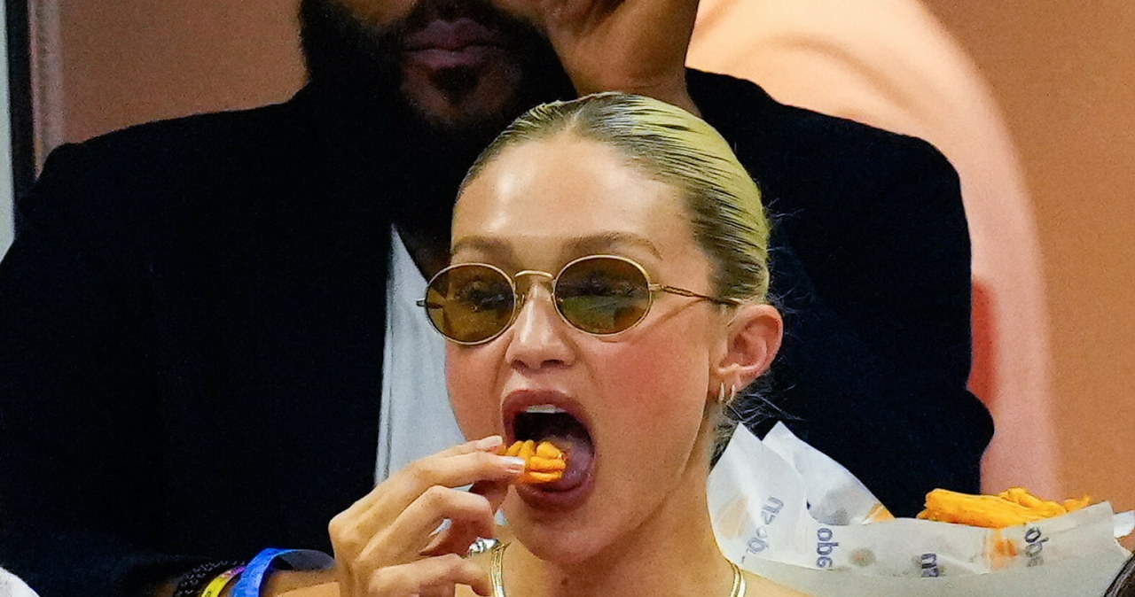 Gigi Hadid zajada fast-foody na US Open /Jackson Lee / SplashNews.com/East News /East News