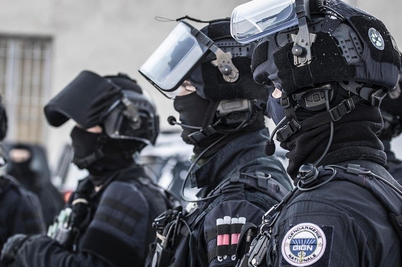 GIGN (Groupe d'Intervention de la Gendarmerie Nationale) to oddział antyterrorystyczny francuskiej Żandarmerii Wojskowej. Słynie z wykonywania najcięższych i najbardziej niebezpiecznych zadań /Aleksander Olech /Twitter