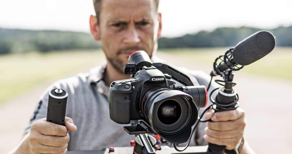 Gimbale są stworzone do nagrywania ujęć, w których zarówno kamera, jak i filmowany obiekt są w ruchu /materiały prasowe