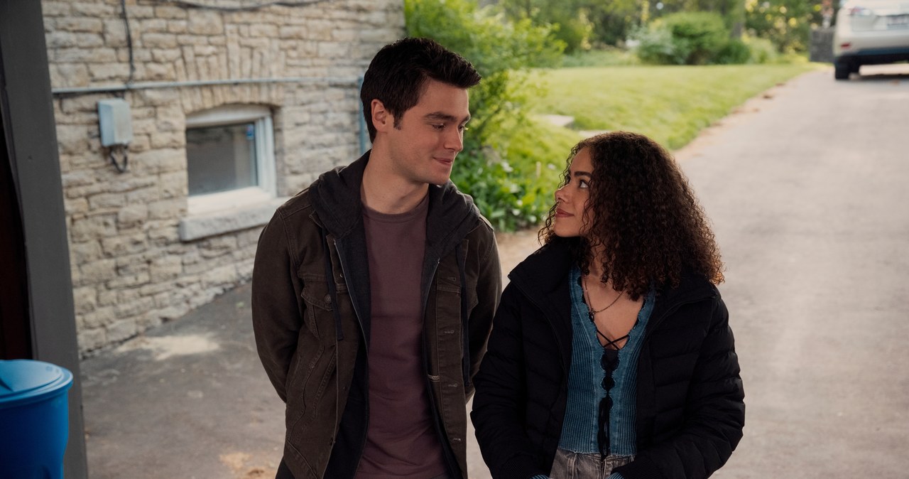 "Ginny & Georgia" /Netflix