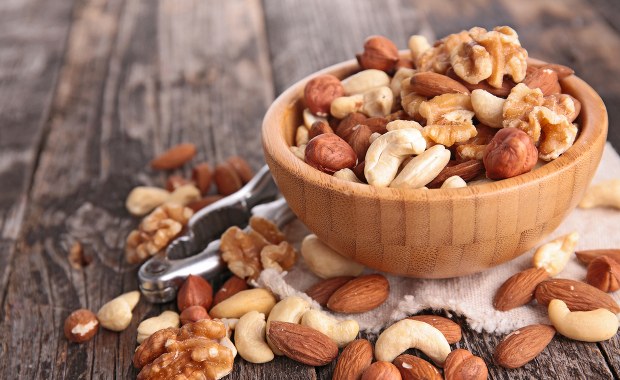 GIS ostrzega. Orzeszki wycofane ze sprzedaży