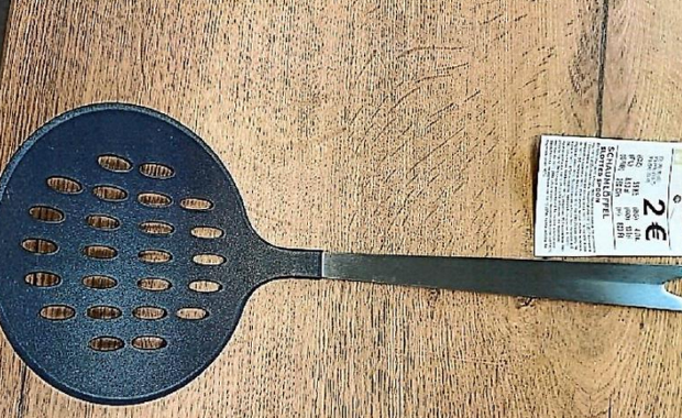 GIS ostrzega: Ta łyżka cedzakowa jest niebezpieczna dla zdrowia