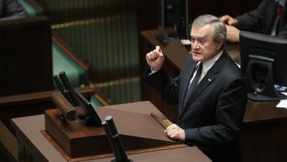 Gliński o kampanii Polskiej Fundacji Narodowej: Powstała na prośbę rządu