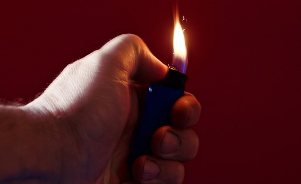 Gliwicki market miał spłonąć. Podejrzany przyniósł zapas palnej substancji