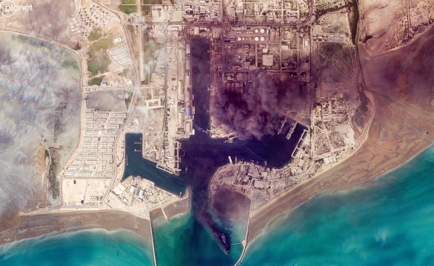 Globalny korytarz naftowy. Co oznacza blokada Cieśniny Ormuz?