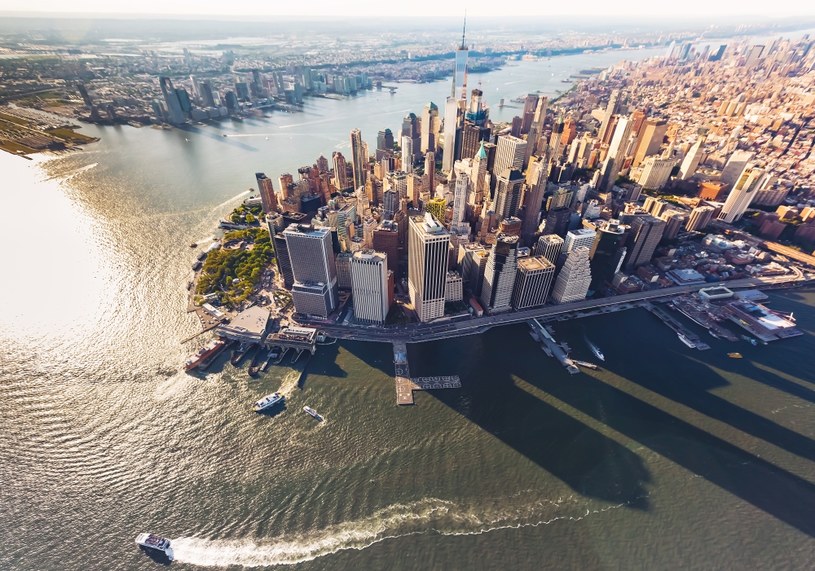 Globalny wzrost poziomu oceanów zagrozi miastom takim jak Nowy Jork /123RF/PICSEL