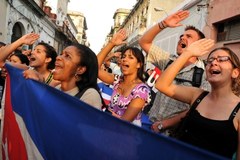Gloria Estefan na czele marszu na rzecz kubańskich dysydentów w Miami