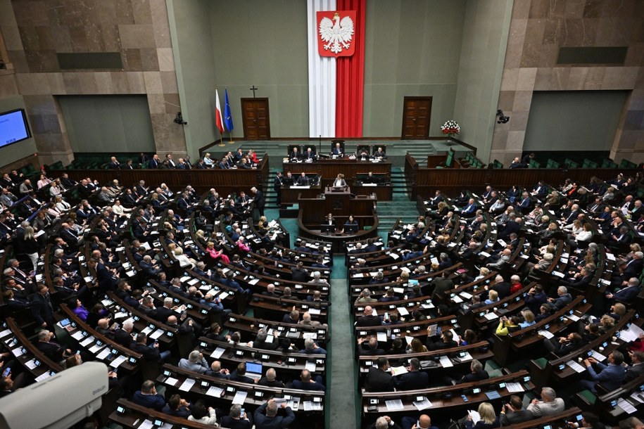 Głosowania podczas piątkowego posiedzenia Sejmu; Warszawa, 15 maja 2026 roku /Radek Pietruszka /PAP