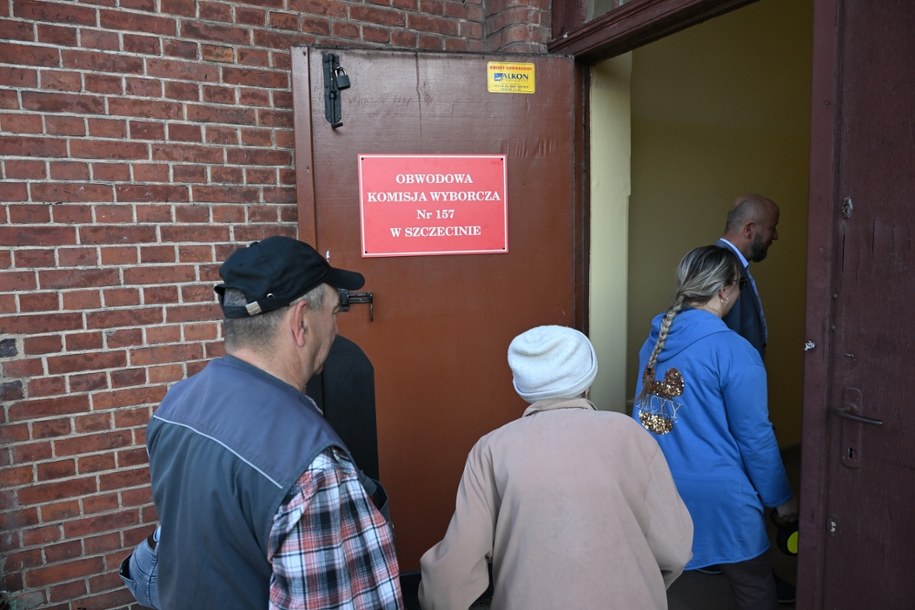 Głosowanie w Szczecinie /Marcin Bielecki /PAP