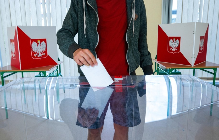 Głosowanie w wyborach prezydenckich /Krzysztof Ćwik /PAP