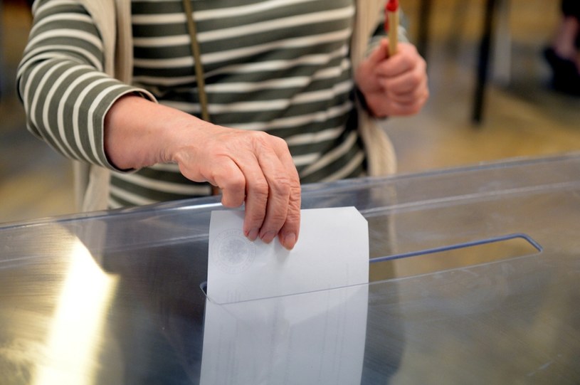 Głosowanie w wyborach, zdjęcie ilustracyjne /Jan Bielecki /East News