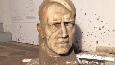 Głowa Hitlera autorstwa Thoraka znaleziona w Muzeum Narodowym w Gdańsku