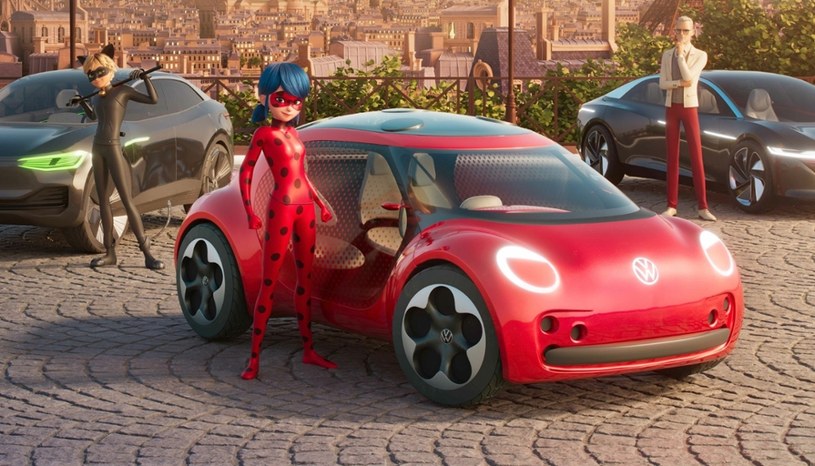 Główna bohaterka filmu "Miraculous: Biedronka i Czarny Kot. Film" porusza się autem inspirowanym Volkswagenem Beetle. /materiały prasowe