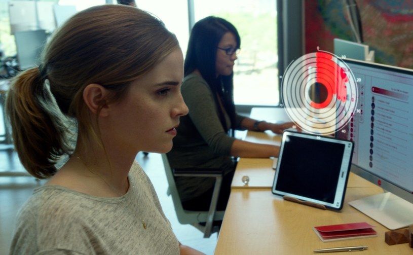 Główną rolę w thrillerze "The Circle. Krąg" gra Emma Watson /materiały dystrybutora