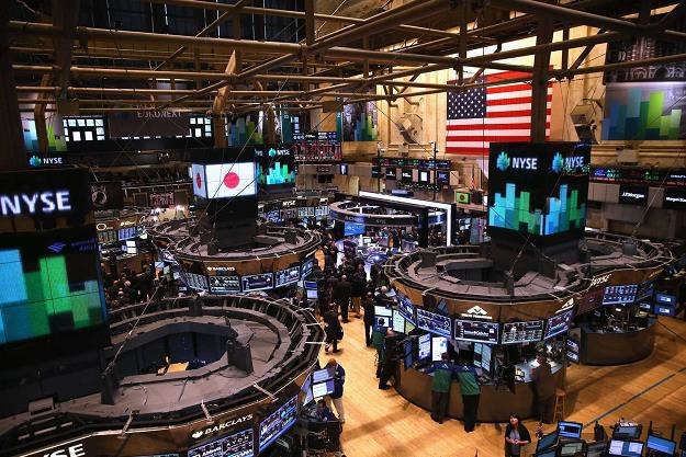 Główne indeksy na Wall Street spadły w czwartek o ponad 2 procent /PAP